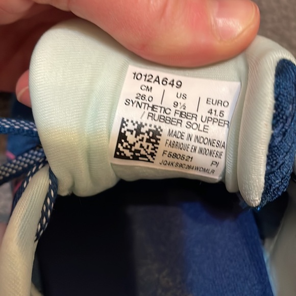 **Asics Running Shoes** - Picture 6 of 6